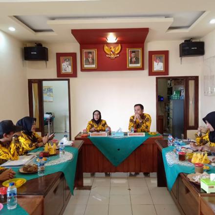 Kegiatan Monitoring dan Evaluasi Kinerja Perangkat Desa.