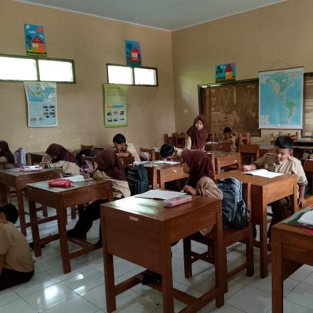 Mengajar SD Desa Kaligawe & Poliklinik Kesehatan Desa (PKD)