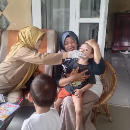 KEGIATAN RUTIN POSYANDU ILP DUKUH DEPOK DESA KALIGAWE