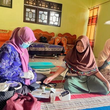 KEGIATAN POSYANDU ILP MAWAR 2 DUKUH GUMINGSIR DESA KALIGAWE